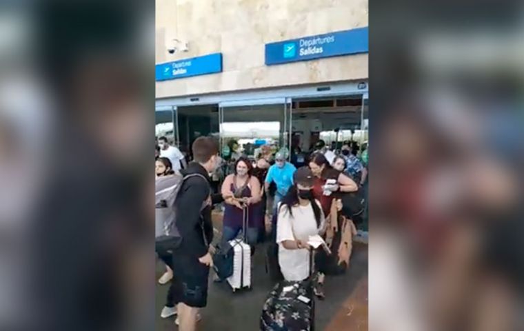 Operations at Cancun Airport Terminal 3 were halted temporarily but resumed after authorities canvassed the area
