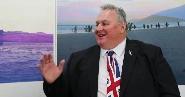 Falklands' MLA Roger Spink: "We identify with Ukraine because in 1982 we were invaded by a dictator that ruled a neighboring country" — MercoPress - Vimarsana News