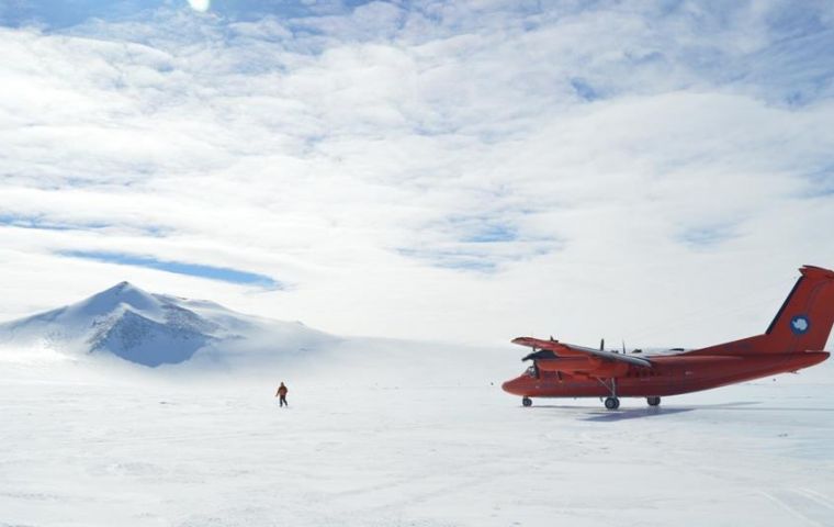 The replacement aircraft will be modified by Field Aerospace, for BAS's need to operate in extreme environments and should be delivered by April 2024.