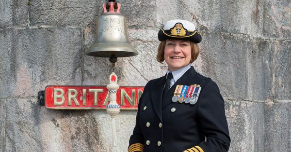 Britannia Royal Naval College has a new Commanding Officer, Captain Sarah  Oakley — MercoPress