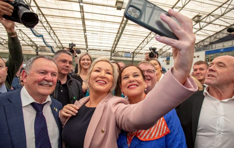 For the first time in Northern Ireland’s 101-year history, Sinn Féin, a Catholic, nationalist party that is pledged to Irish unity win the largest number of seats.