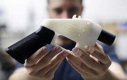 Chief Constable Gerda van Leeuwen at the Dutch National Police, said: “The development of 3D printing of firearms is a current and future threat ”