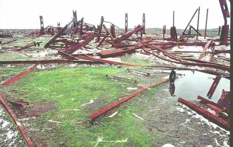 Remains of the Corbeta Uruguay outpost in the island of Thule 