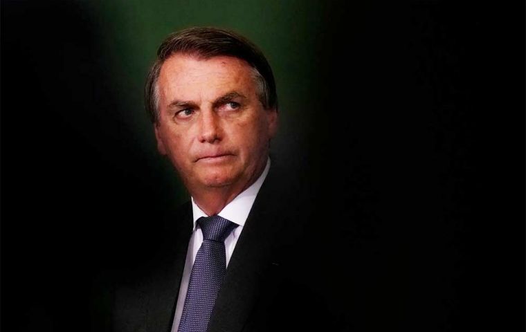 “When the good ones are divided, the bad ones win,” Bolsonaro warned    