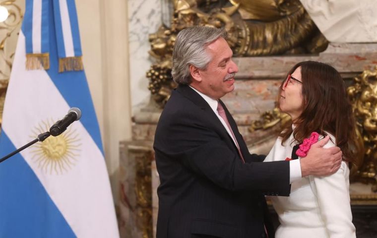 Batakis thanked CFK but not Alberto Fernández for her appointment