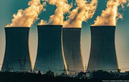 France strongly backs the green label for natural gas and nuclear energy; Berlin which has been phasing out its nuclear power plants — had opposed the plan. 