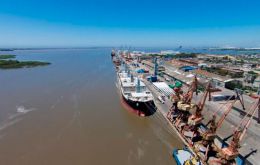 The port of Rio Grande will have a continuous dredging of the its access channel improving draft conditions for vessels