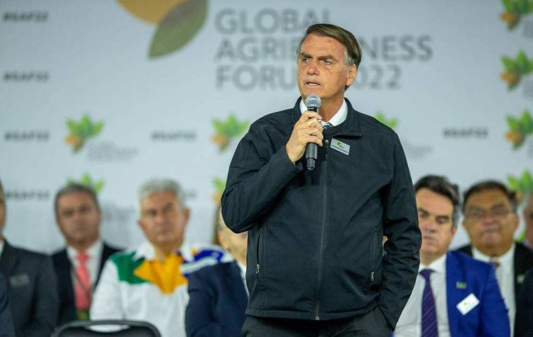 Bolsonaro described Brazil's position as of “equilibrium”, before a global forum on agribusiness in Sao Paulo