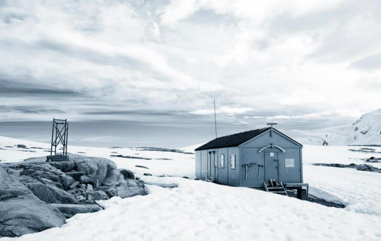 Placing the future protection of the site and its role in Antarctic history, we plan to restore the hut to its original bright orange during the 2022-23 season