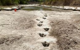 In normal river conditions, the footprints would have remained hidden underwater