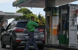Since the beginning of the month the price of a liter of gasoline has fallen 6,4%, from R$ 5,61 to R$ 5,25, the ninth consecutive drop in the average price