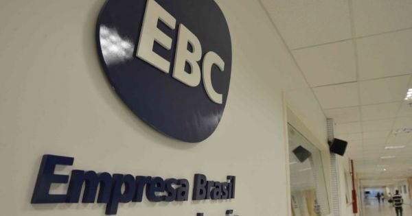 Correios do Brasil lança selos nos primeiros 100 anos de radiodifusão – MercoPress