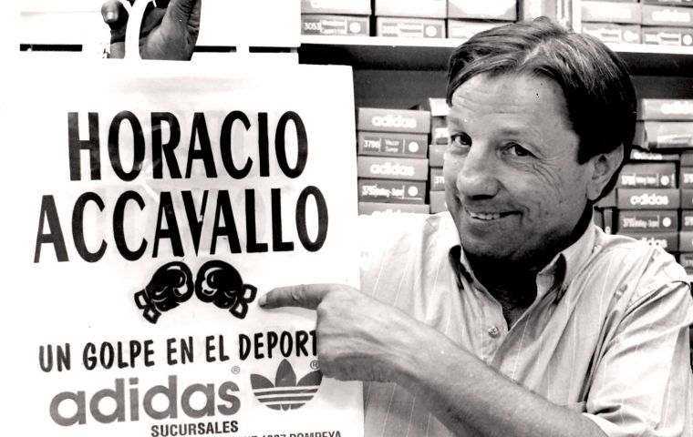 Accavallo stemmed from a very humble and illiterate family but managed to make a living as a middle-class business owner