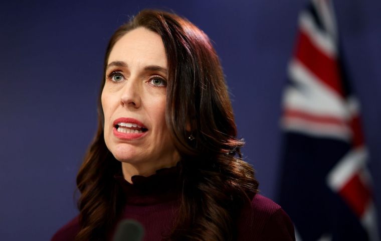 New Zealand is expected to evolve into a republic but Canada is staying within the Commonwealth, according to their respective Prime Ministers