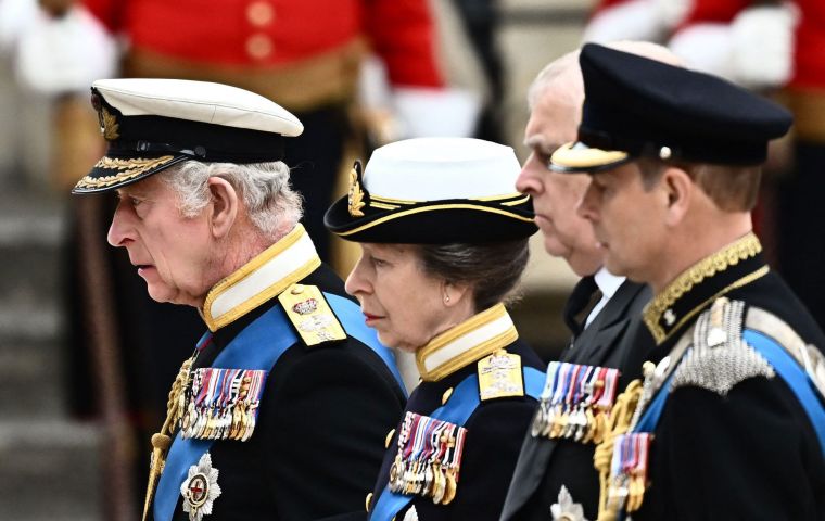 Princess Anne spoke to the men and women about their role hauling the State Ceremonial Gun Carriage bearing the Queen’s coffin and lining the streets of London