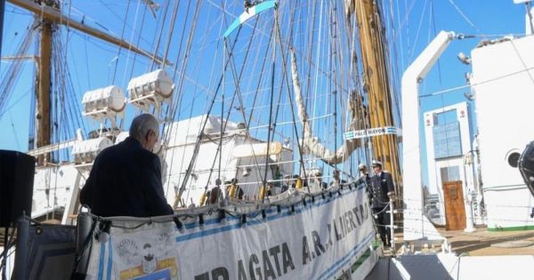 ARA Libertad held off Buenos Aires due to port workers' strike - Vimarsana News