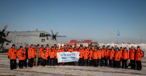 Argentine ministers convene in Antarctica - Vimarsana News
