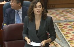 Madrid mayor Isabel Díaz Ayuso condemned the Spanish Socialist government underlining that “here in Spain people want to be free, and make their decisions” 