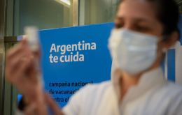 “Today, 15,000 people are vaccinated every day, when during the pandemic there were 290,000 daily immunizations” in Argentina, Debbag underlined 