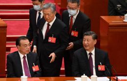 Hu Jintao, predecessor of president Xi Jinping was unexpectedly escorted from the stage of the closing ceremony of the ruling Communist Party congress.