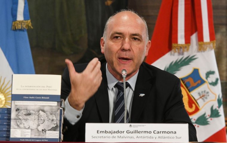 Carmona celebrated UK's initiative as “the triumph of justice, peace and International Law over the intransigence of the colonial powers”