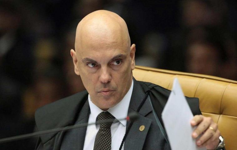 De Moraes said the runoff cannot be doubted without examining the first round