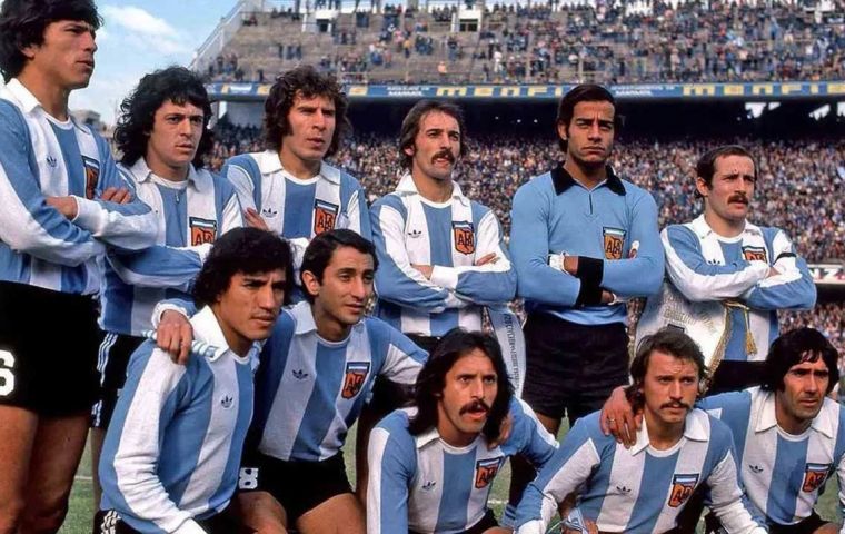 One of the few occasions Chocolate Baley got to play ahead of the 1978 World Cup. Second from the left kneeling is teammate Ossie Ardiles