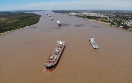 The Rosario Exchange highlighted that no negative values had been registered in the Parana River around the city since December 1970.