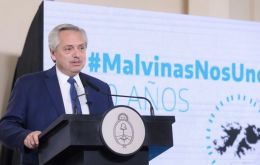 The Malvinas issue “unites all of us as Argentines,” Fernández underlined