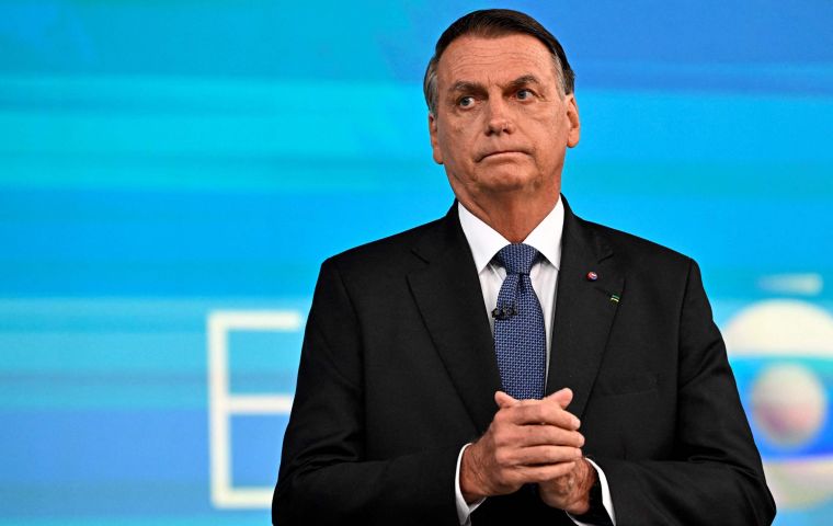 Some of his followers suggested Bolsonaro not to return to Brazil