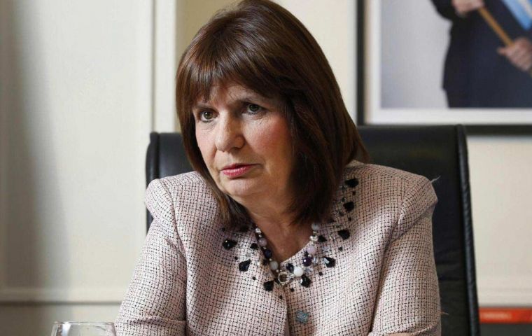 “We want an Argentina free of dictators!” Bullrich said 