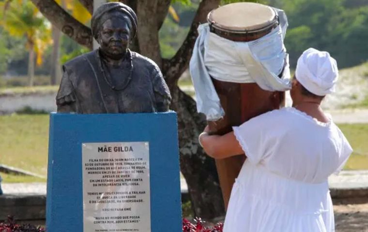 Mãe Gilda became a symbol for the religions of an African matrix after her home in Salvador was attacked