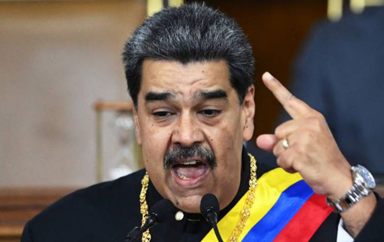 The Venezuelan leader said he endorsed the initiative by Argentina and Brazil to work on a common currency