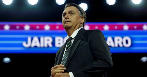 Bolsonaro returning to Brazil on March 30 - Vimarsana News