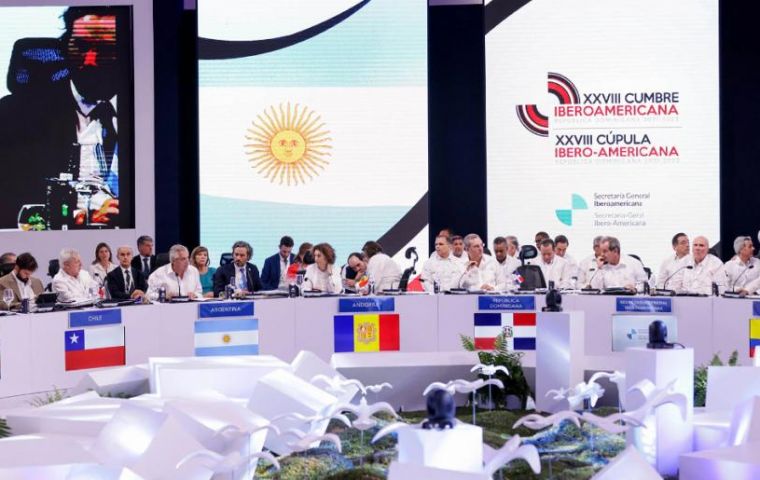 For Allamand, the Ibero-American Summit showed “a unity that does not crack in the face of differences”