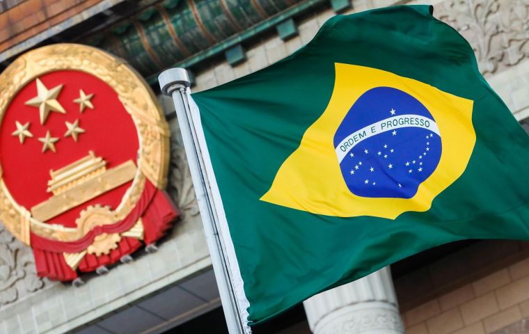 At the end of January, the central banks of China and Brazil signed a memorandum that established a “clearing house” in Brazil
