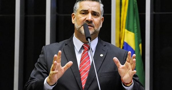 Portal del gobierno brasileño no es suficiente contra fake news, dice Pimenta — MercoPress