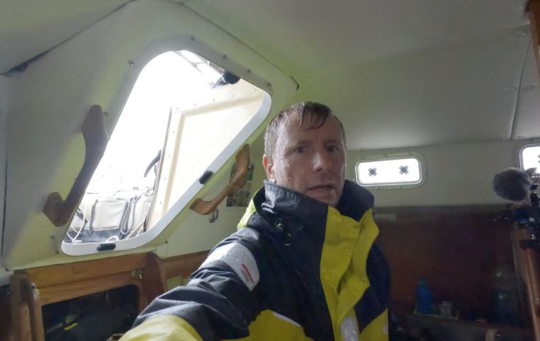 The Taiwan-flagged fishing vessel ZI DA WANG safely rescued British solo sailor Ian Herbert-Jones from his dismasted Tradewind 35 Puffin in the South Atlantic