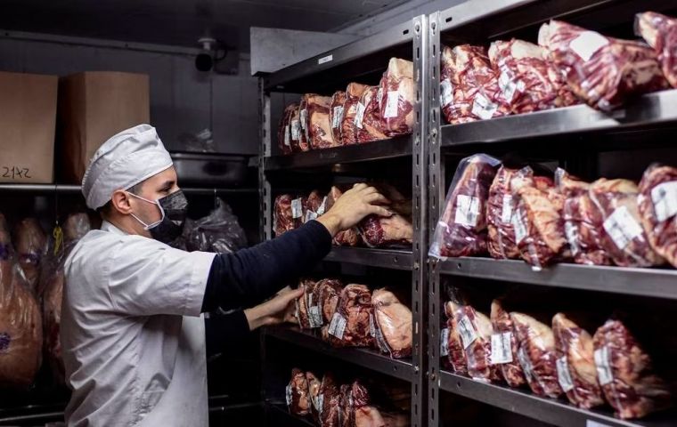 Bertoni insisted on the importance of opening up the US market to Paraguayan beef 