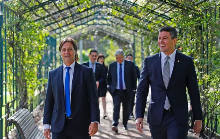 Peña first met with Fernández in Buenos Aires and then had lunch in Montevideo with Lacalle
