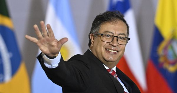 Colombia returns to Unasur, Petro announces - Vimarsana News