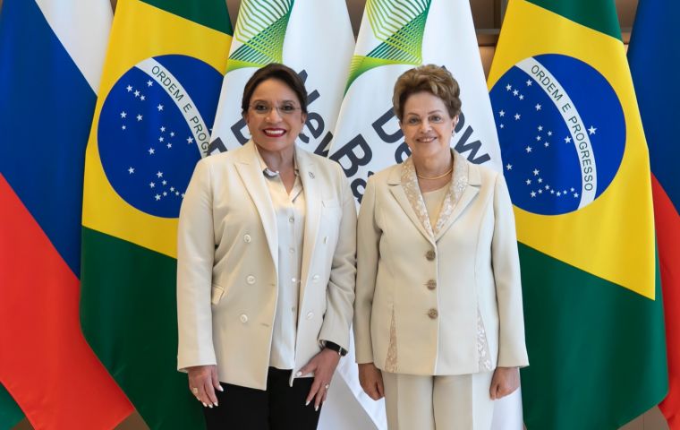 La presidenta Xiomara Castro formalizó la solicitud durante un encuentro con Dilma Rousseff