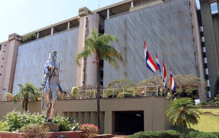 The Central Bank of Paraguay (BCP) reveals that exports in May 2023 reached a total value of US$ 7,174.9 million, marking a significant 26.9% increase 