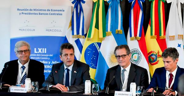 Líderes del Mercosur muestran apoyo a Massa — MercoPress