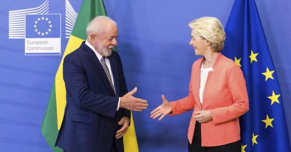 Lula wants to deepen discussion with EU on climate issue - Vimarsana News