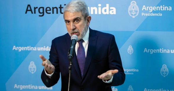 Buenos Aires: "Blue" dollar keeps going up amid police raids — MercoPress - Vimarsana News