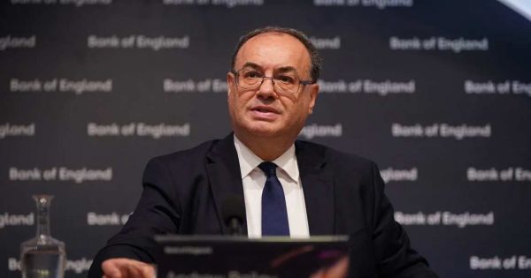 Bank of England rate up to 5,25%, highest in fifteen years; no prospects of abating - Vimarsana News