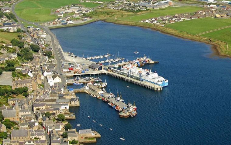 The report to be considered by the Orkneys Council refers the cumulative magnitude of ships docking at Stromness harbour