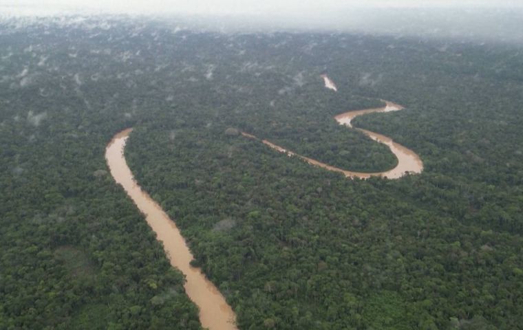 With over 90% of the ballots counted, some six in 10 Ecuadorians rejected the oil exploration in Block 44, situated within Yasuni National Park
