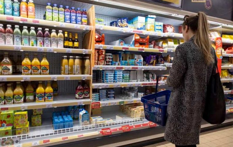 Grant Fitzner, chief economist at the ONS, said it remained “a mixed picture”, but said food manufacturers were “paying less for food than a year ago”